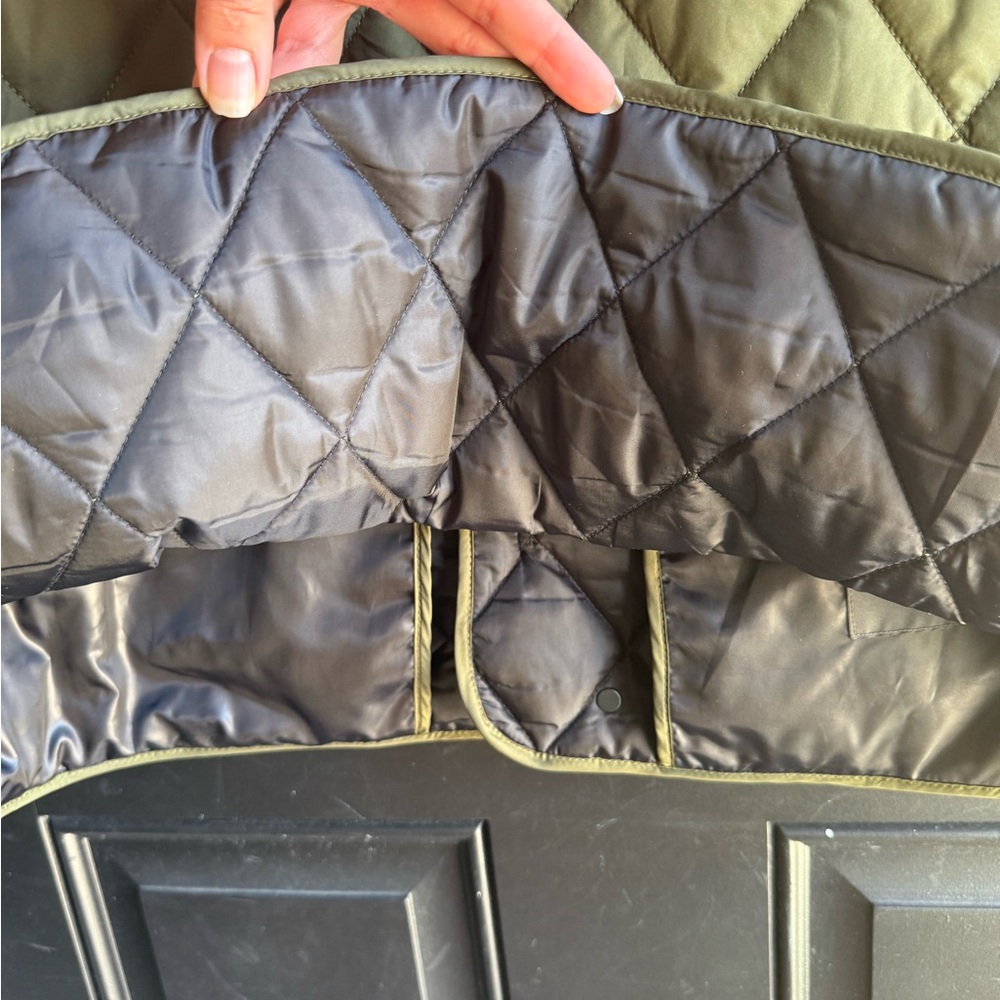Banana Republic Green Quilted Mens Vest Size Medium - Picture 11 of 14